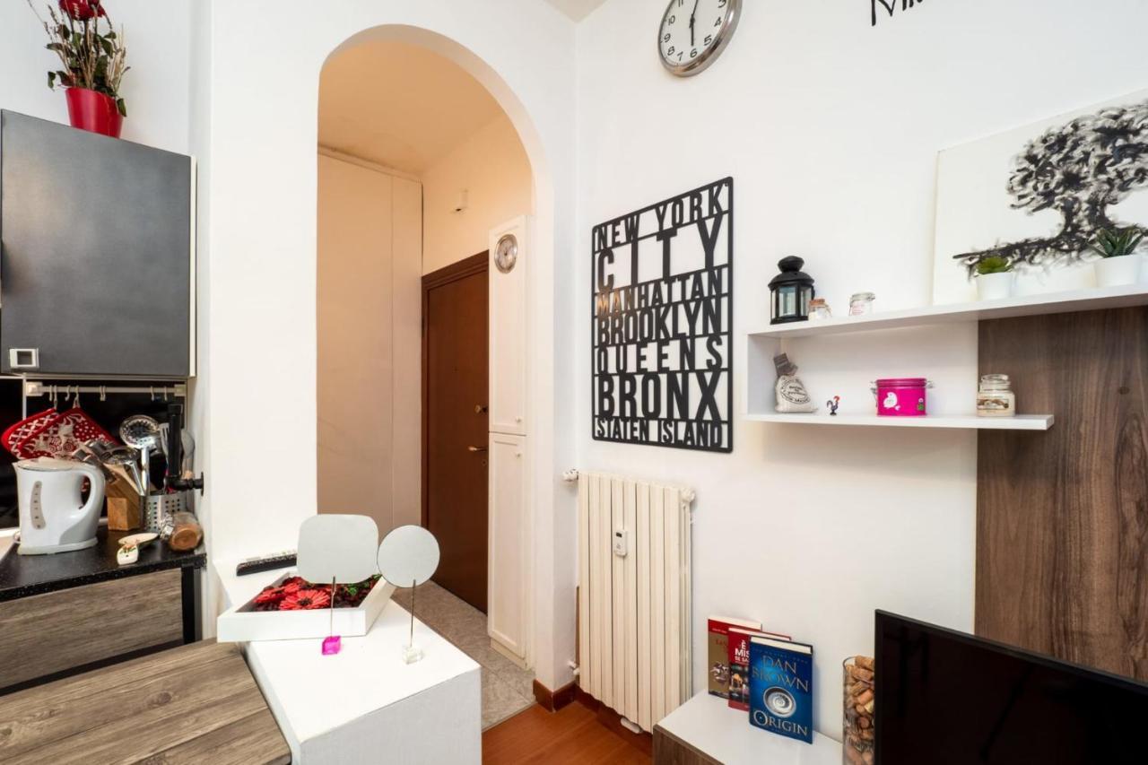Navigli Apartment- Hosted By Sweetstay Apartment *