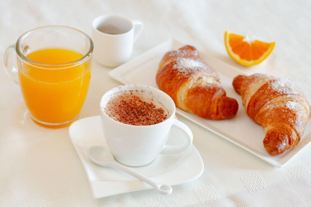 Aiello Guest house 3*