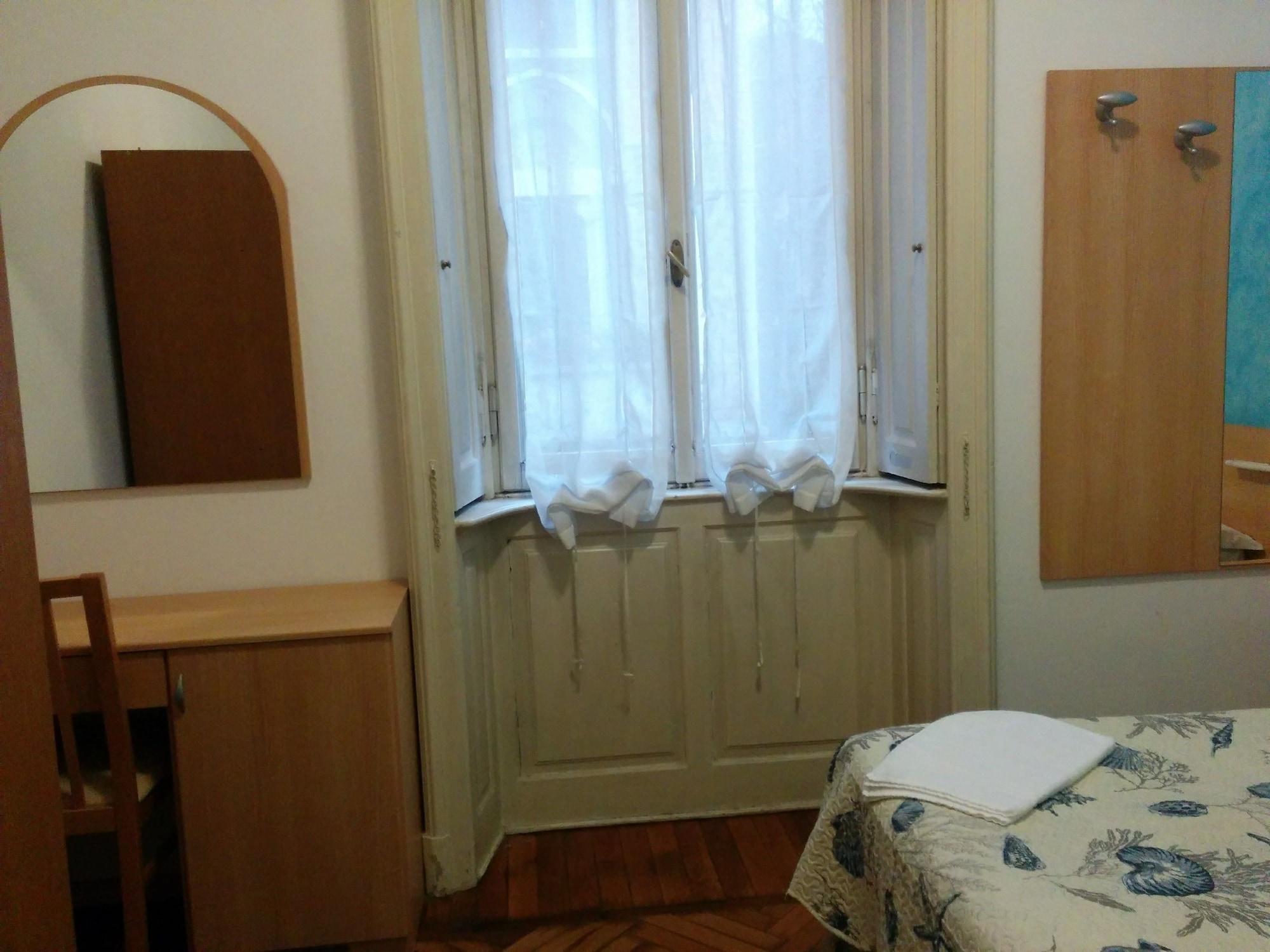 Hostel Adam's House