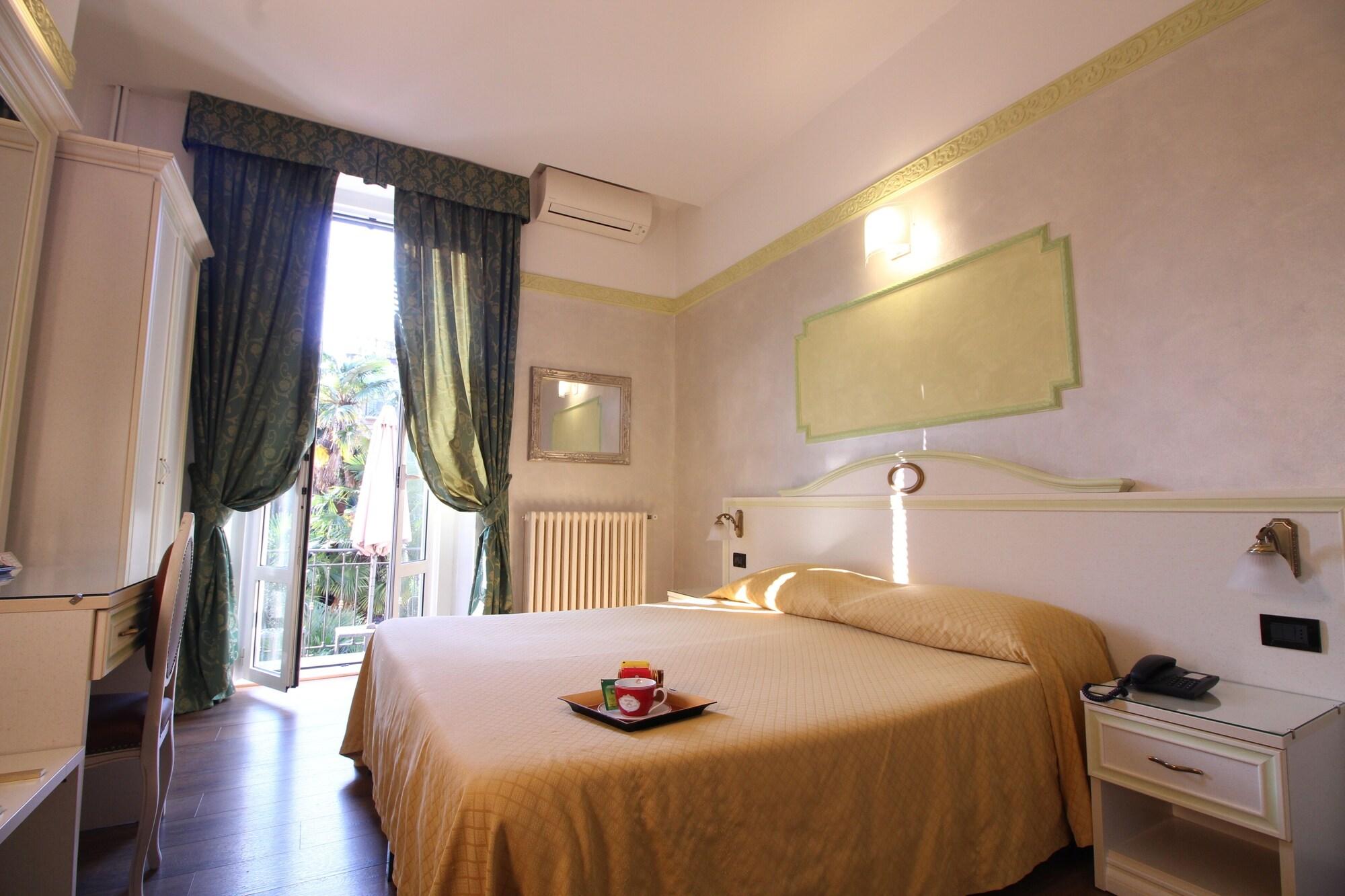 Hotel Charly 3* Milan