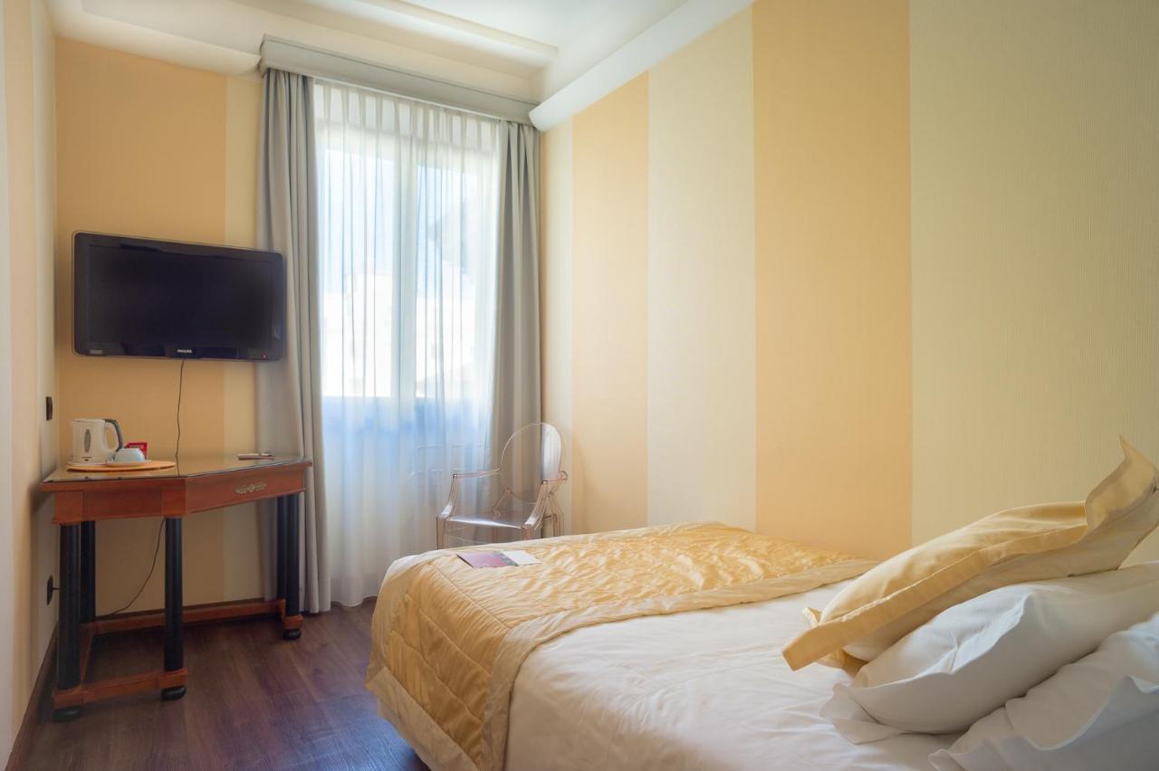Hotell Gran Duca Di York Milano