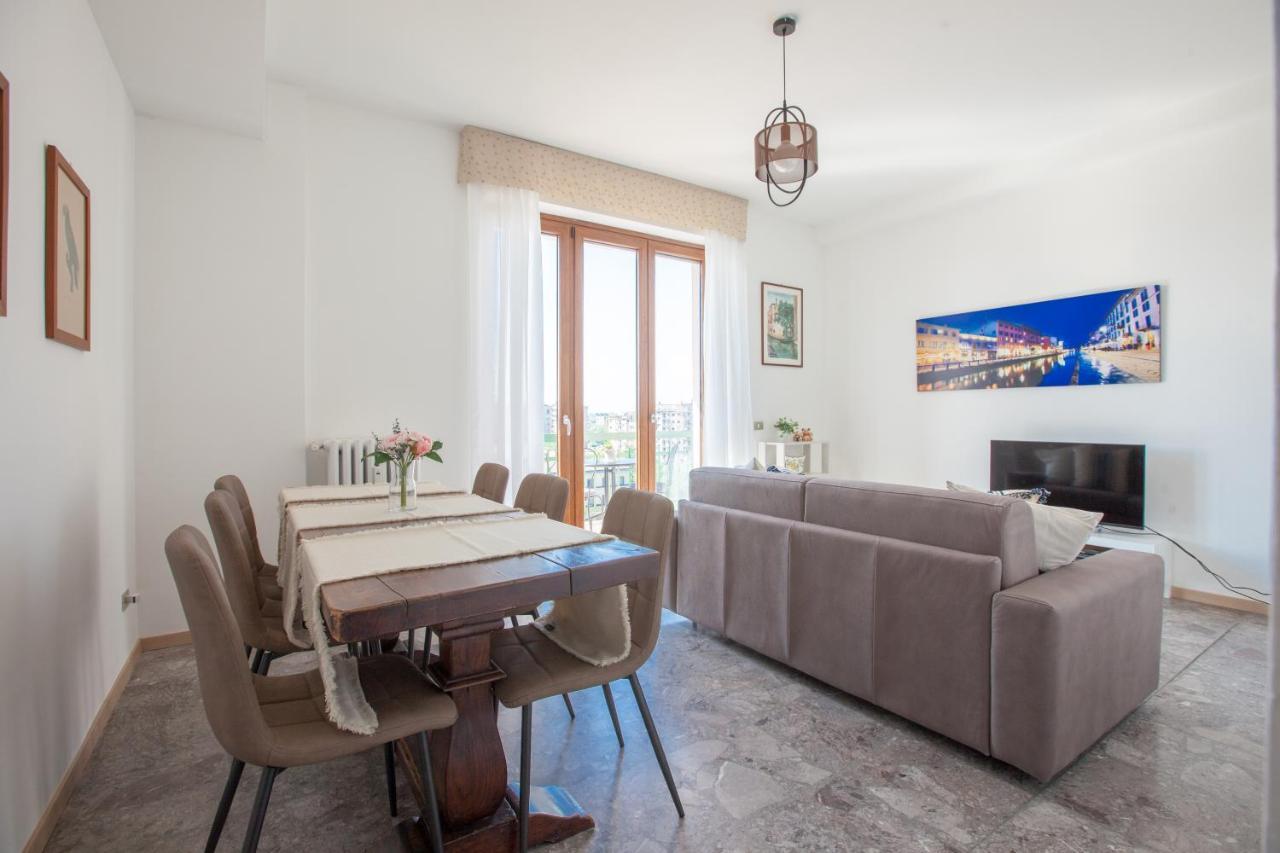 New Fashion District, 3 Bdrs - 30 Minutes From Linate With New Subway Appartamento *