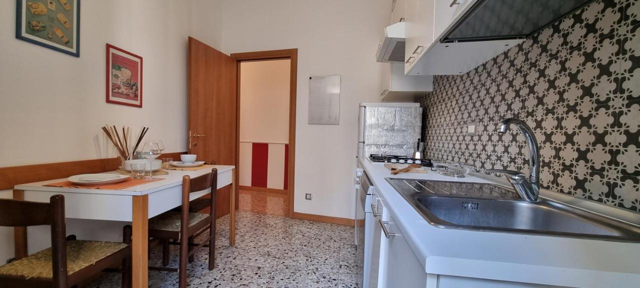 Lejlighed Altido Homey Flat With Balcony In Historical Centre *