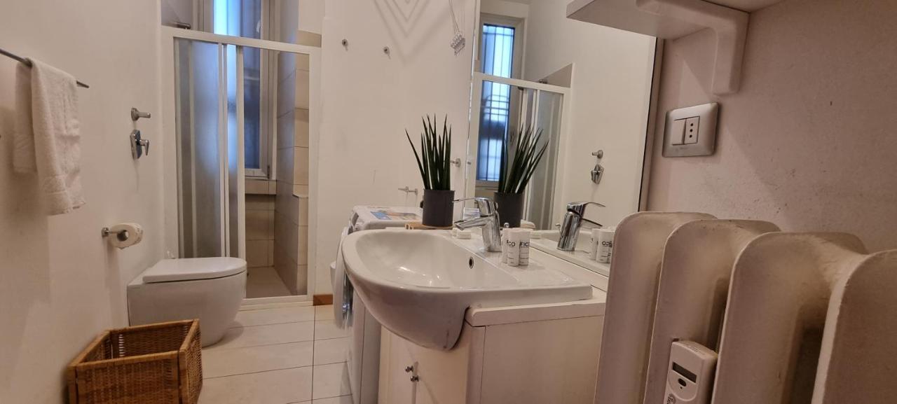 Altido Homey Flat With Balcony In Historical Centre Milano