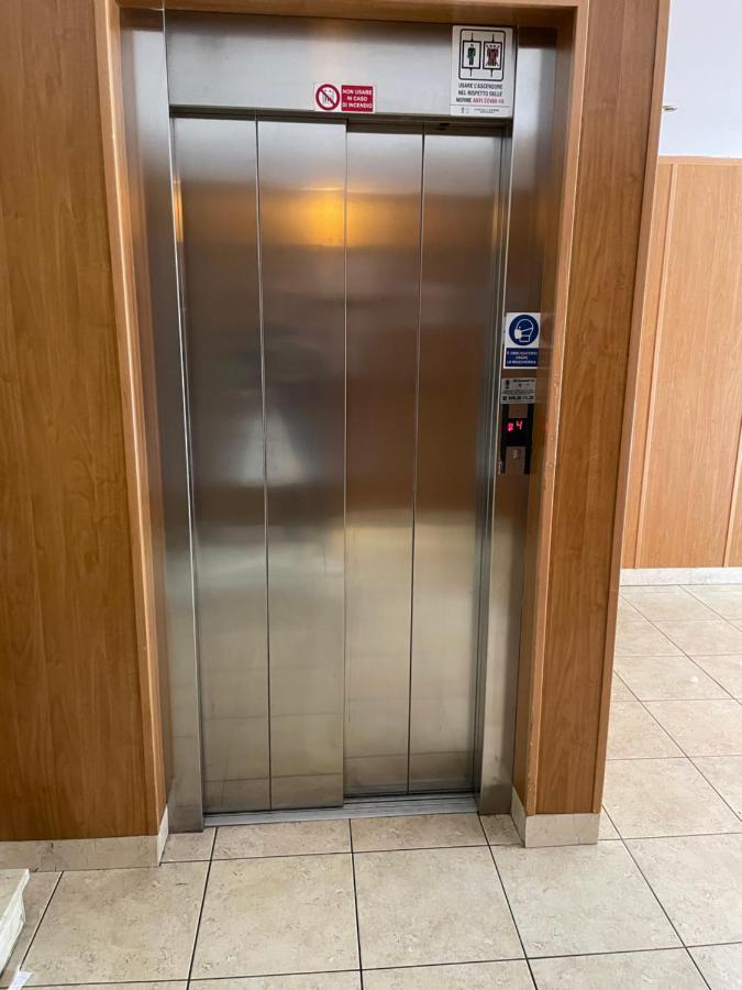 Apartment Casti - Mm3 Comasina Mailand