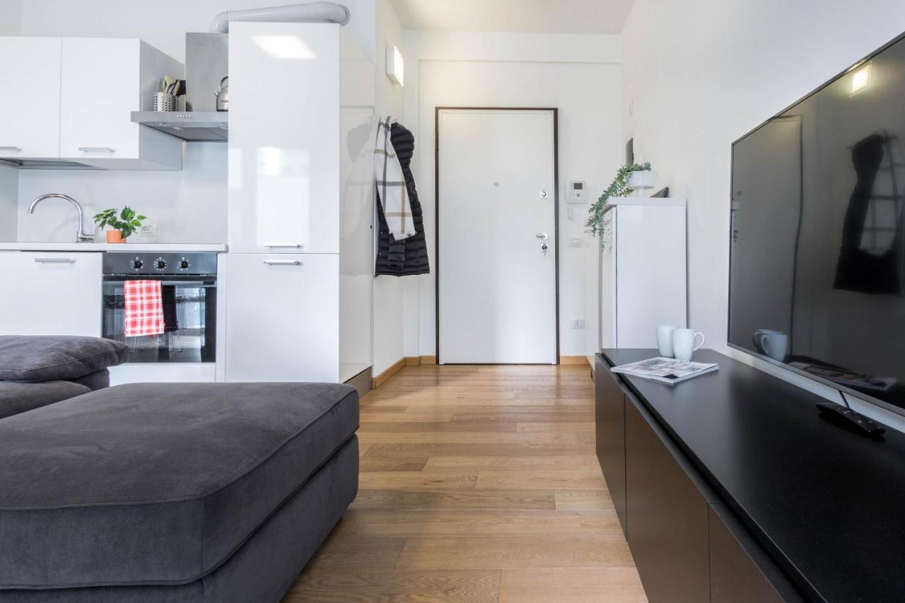 Joivy Superb Flat For 4 With Balcony Near Centrale * Milan