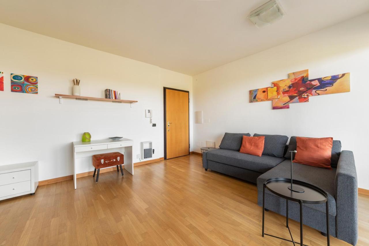 Rogoredo Apt With Terrace! Milano