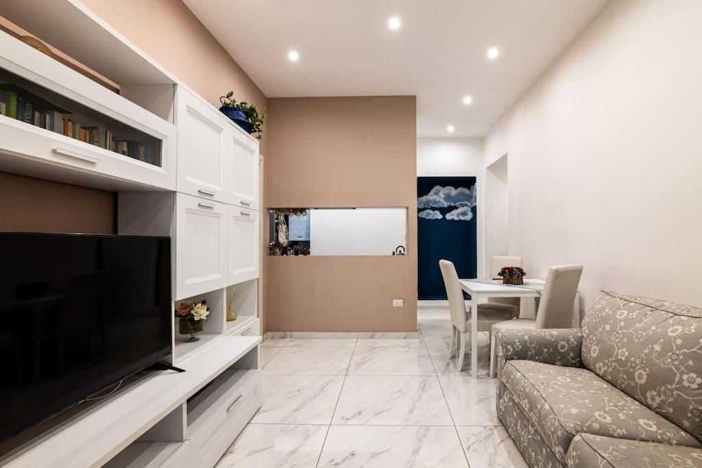 Appartamento La Casa Di Ringhiera In Corso Sempione *