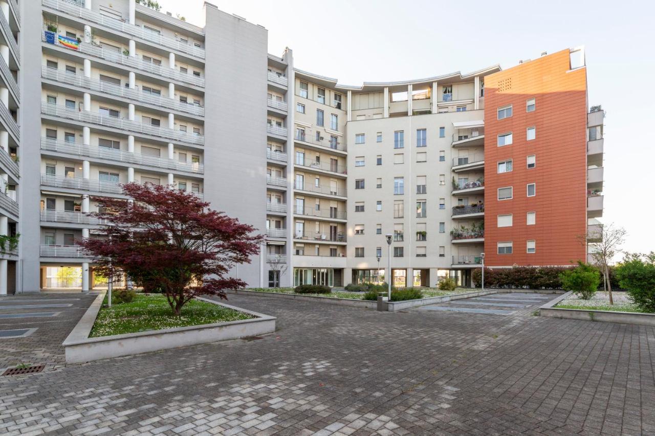 Appartamento Rogoredo Apt With Terrace! *