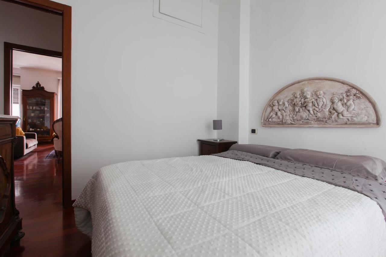 Appartement Bohemian District 2 Bdrs *