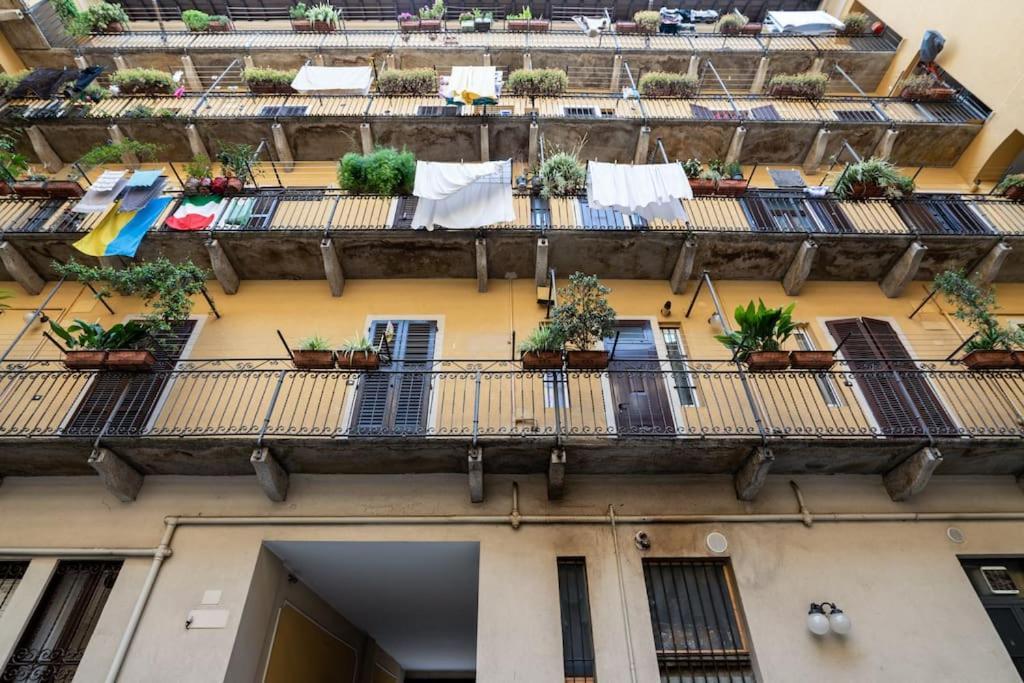 Appartamento La Casa Di Ringhiera In Corso Sempione Milano