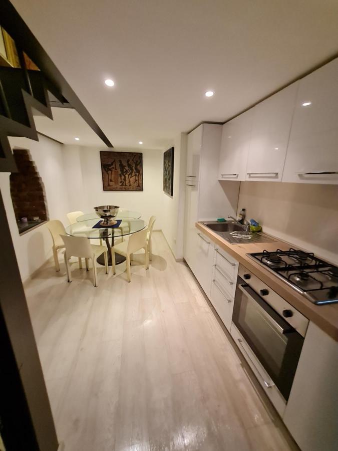 Appartement Isola - Ugo Bassi Charme Loft Milaan