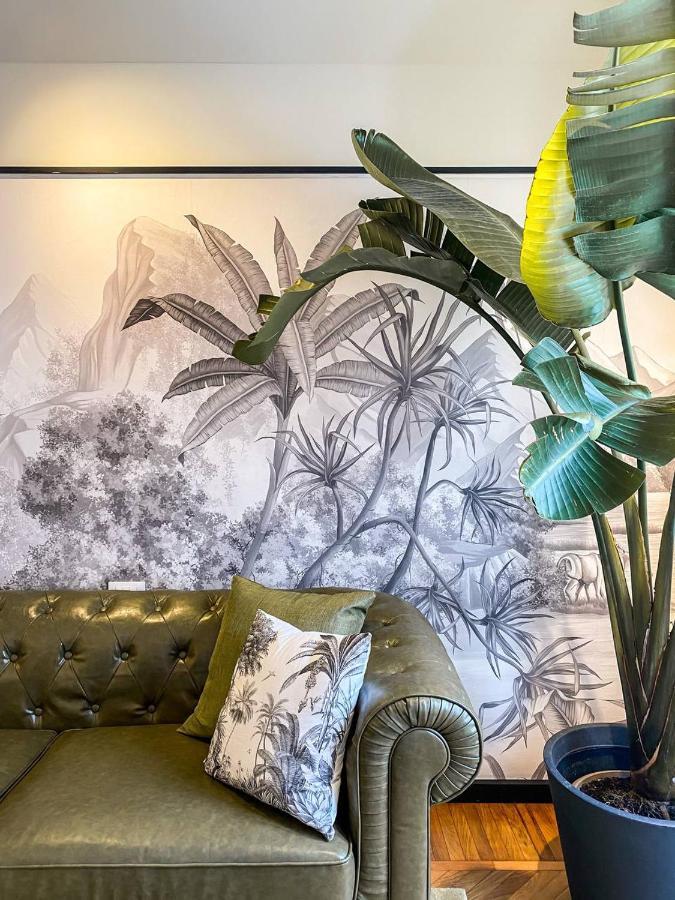 Exclusive Top Floor 2-bedroom Flat Milano