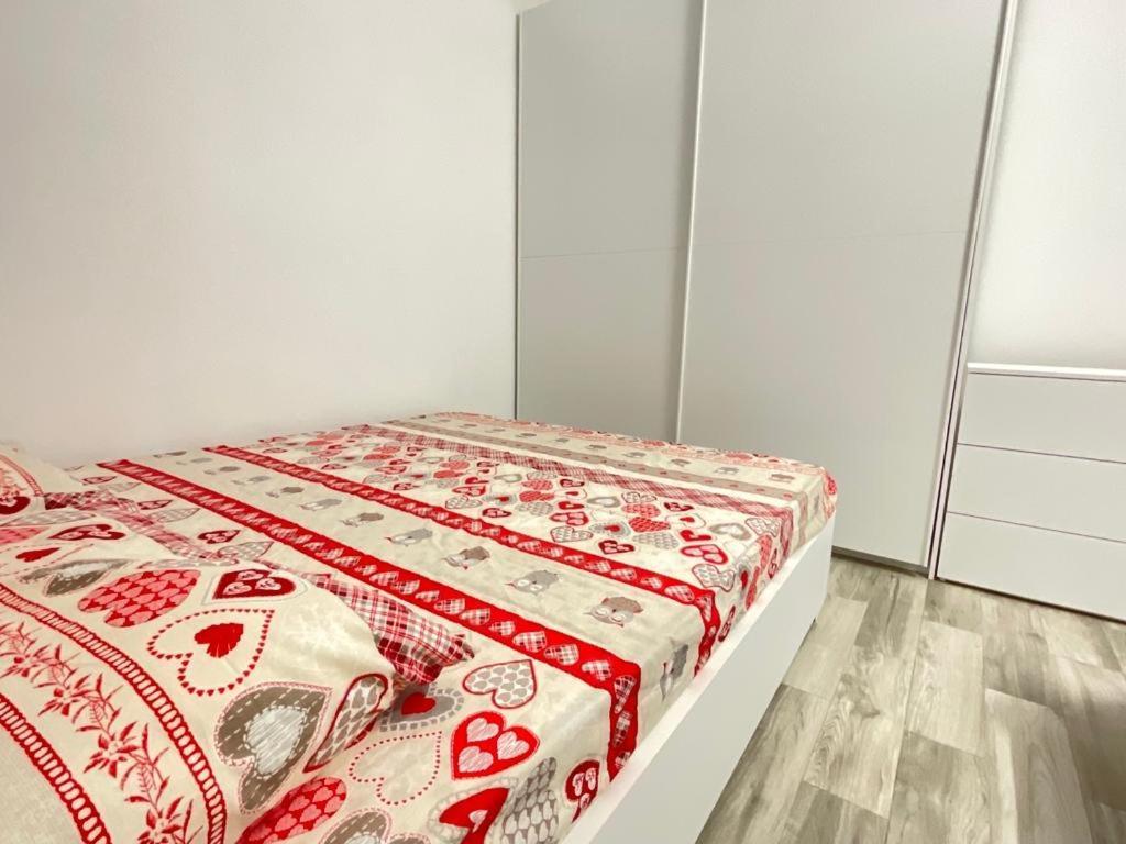 Your Apartments In Navigli District Leilighet