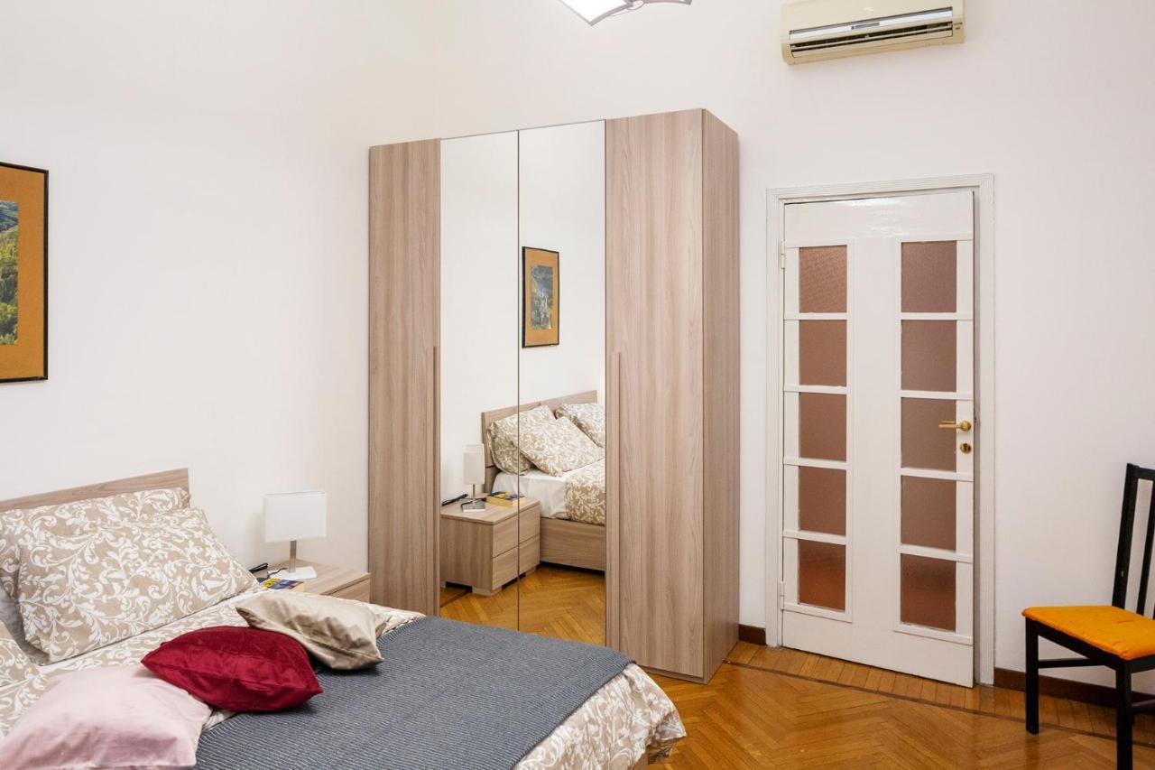 Central Apartment Mailand