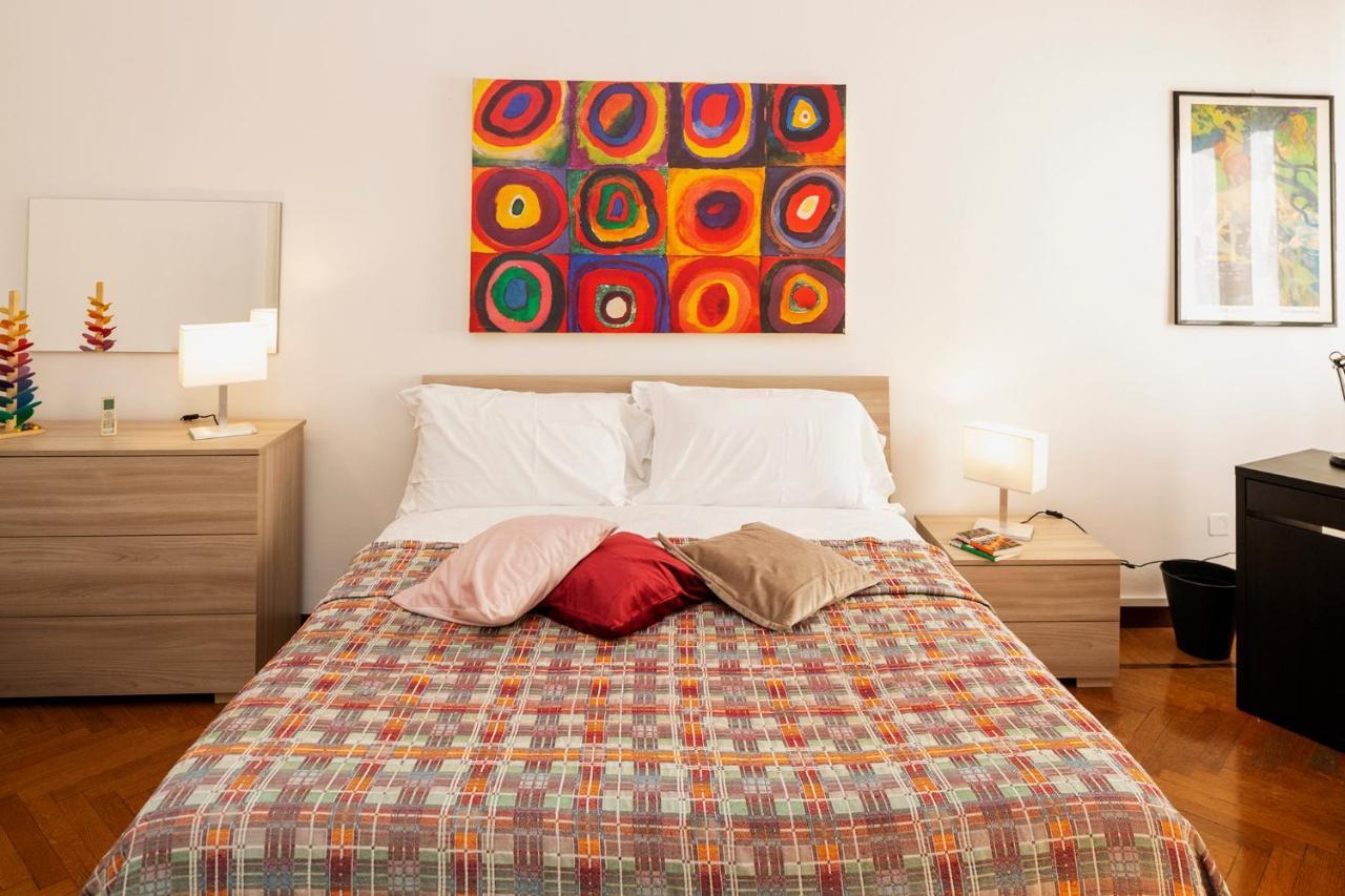 Central Apartment *
