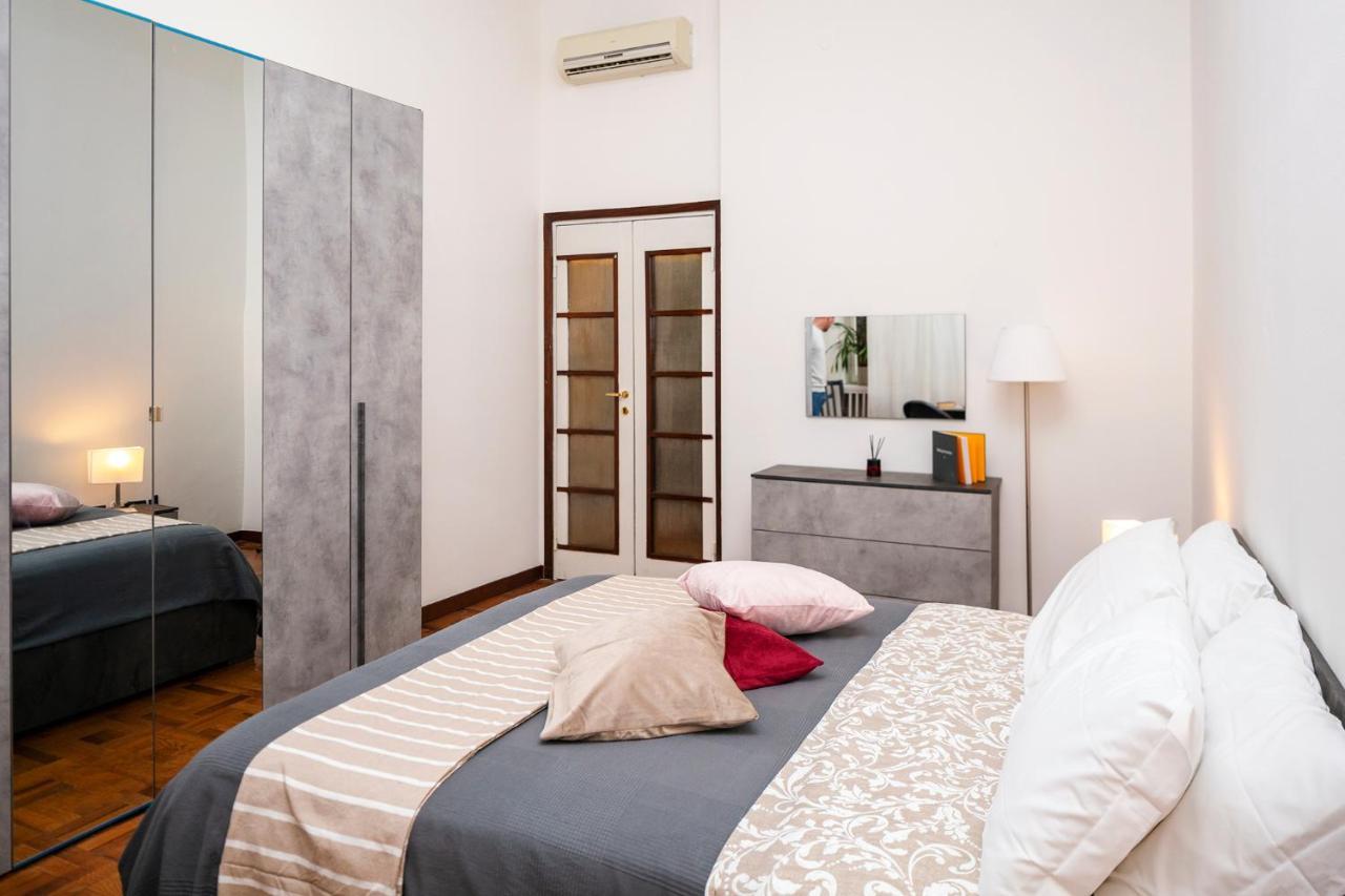Central Apartment *
