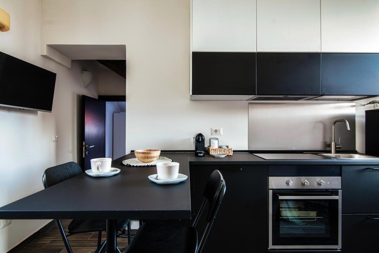 Joivy Stylish Flat, 5-minute Metro Trip To Centre