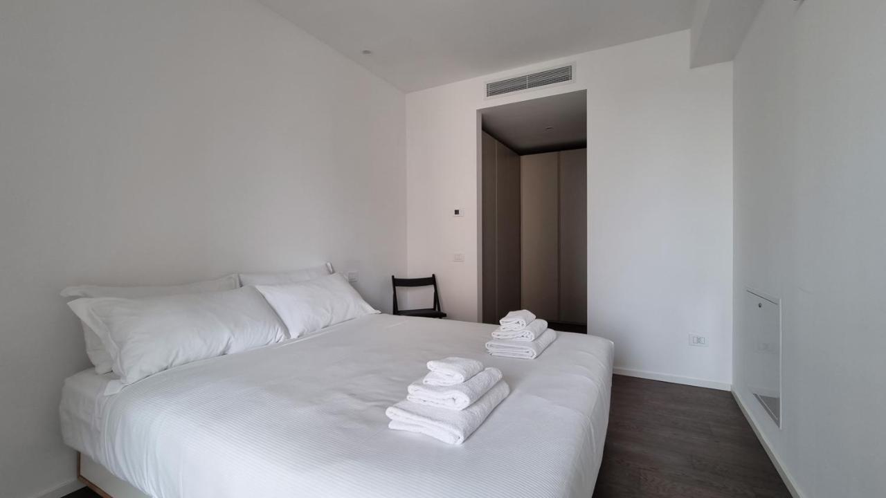 Apartment Italianway - Alserio 10 *