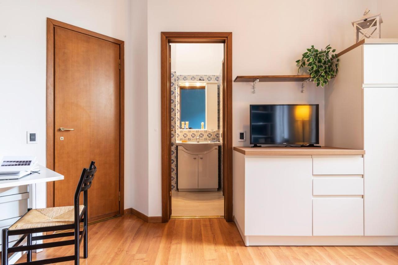 Casa Blu Flexyrent Wifi - No Ac Lejlighed Milano