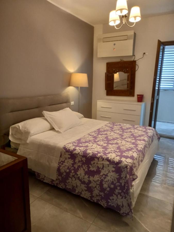 Home Suite Home - Super Attic Suite -With Free Parking - Zone Iulm & Naba & Navigli - Metro Subway Romolo Lejlighed Milano