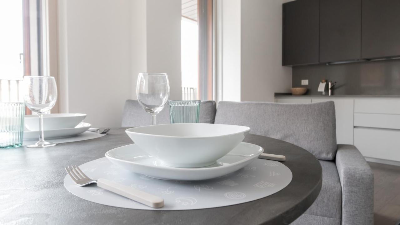 Apartment Italianway - Alserio 10 *
