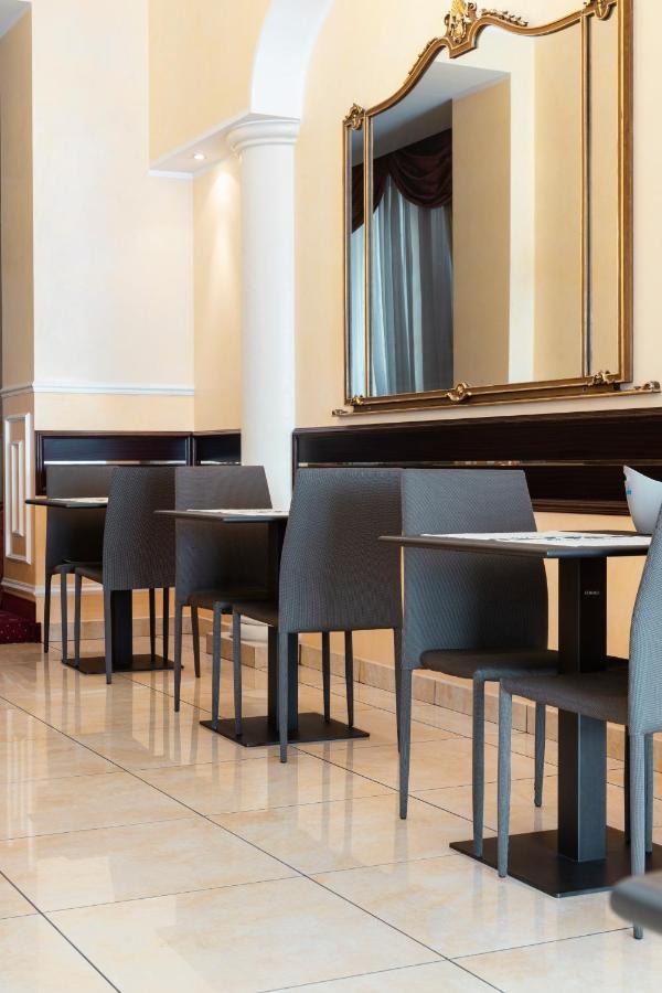 Hotel Mokinba Baviera Milano