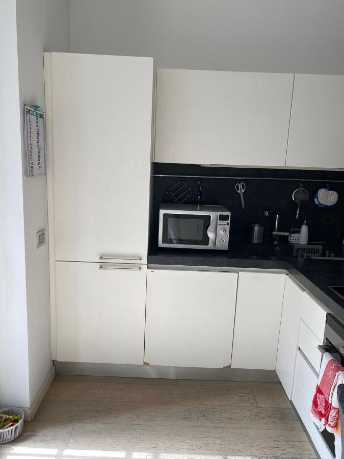 Apartment Lovely In The New Porta Nuova Area *