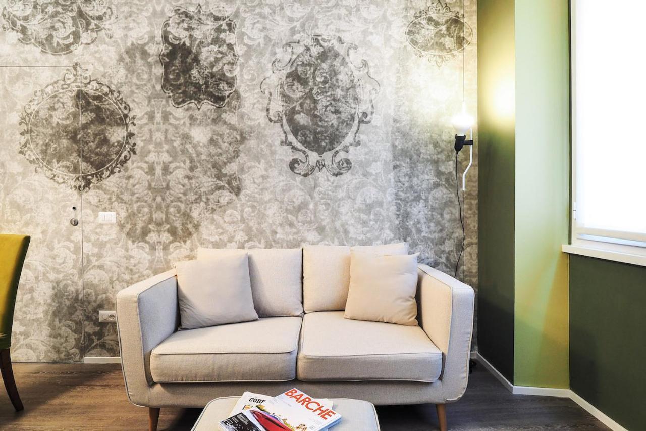 Contempora - Cavallotti 13 - B12