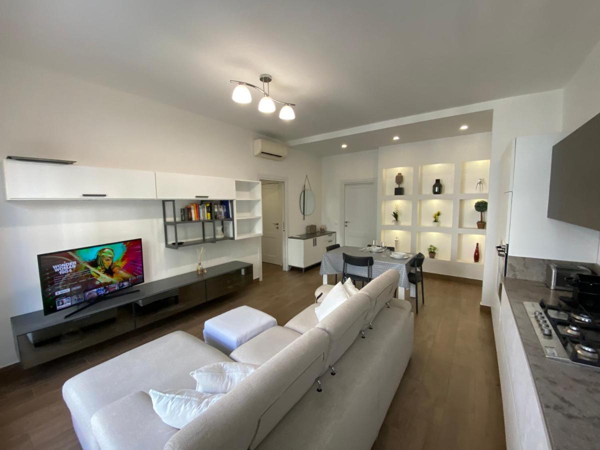 Stazione - Netflix & Design Apartment