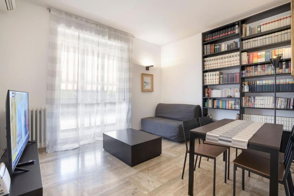 Appartement Casa Kika Comoda, Luminosa E Accogliente Milaan