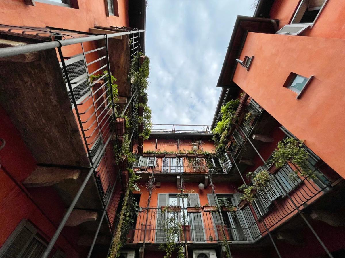 Apartment Navigli Private Terracecity Center And Free Wifi Mailand
