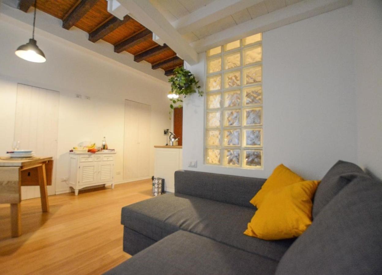 Apartment Sweet *