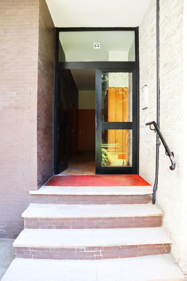 Flat Niguarda 4pax-wifi Apartment