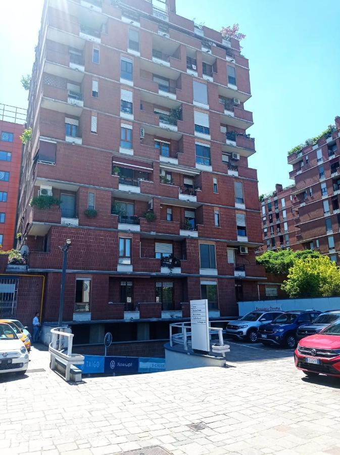 Apartment ! Esotico ! Letto Baldacchino - Metro 5 Min - 50mq Mailand