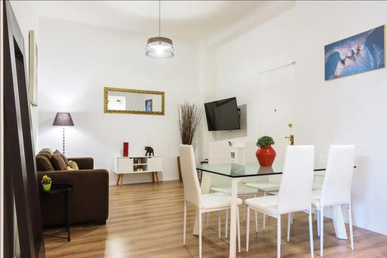 Luxury 4 Bedrooms Close To Duomo Apartment Mailand