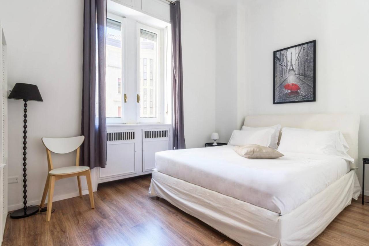 Luxury 4 Bedrooms Close To Duomo Mailand