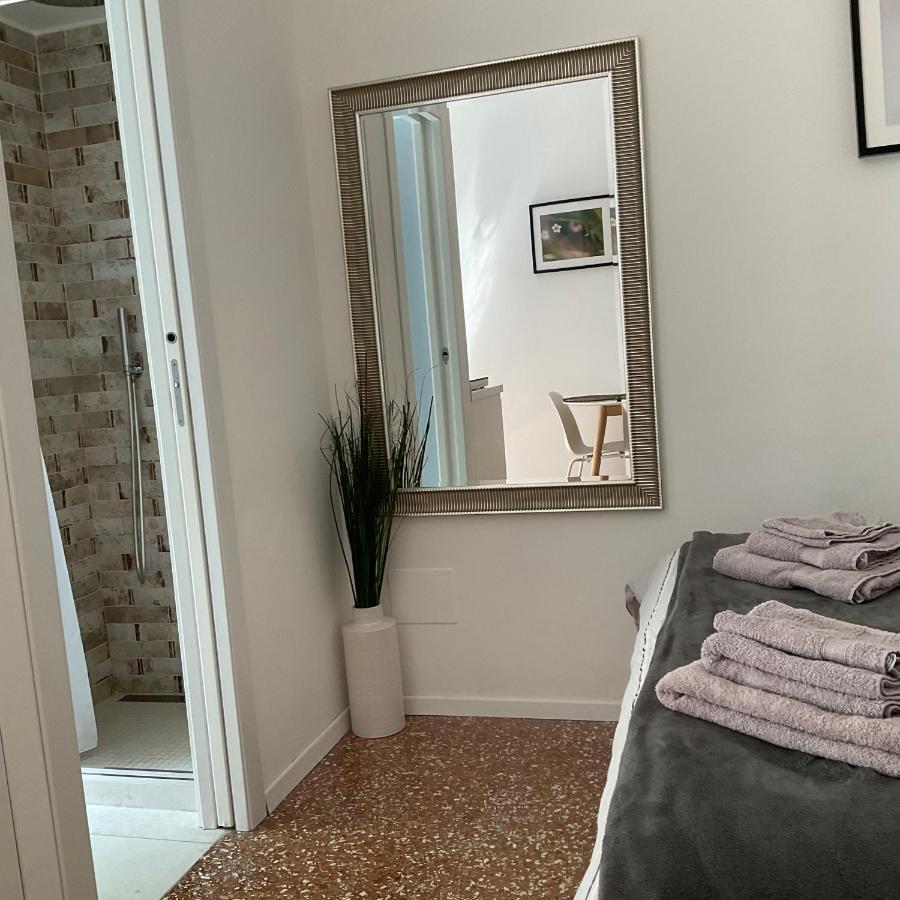 25 - Near Metro M3 Appartamento Milano
