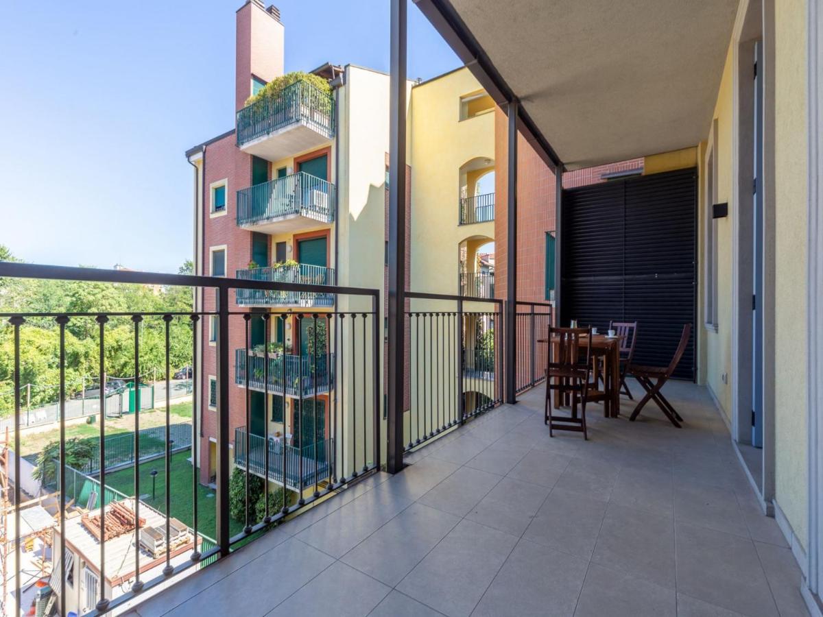 The Best Rent - Spacious Three-bedroom With Terrace *