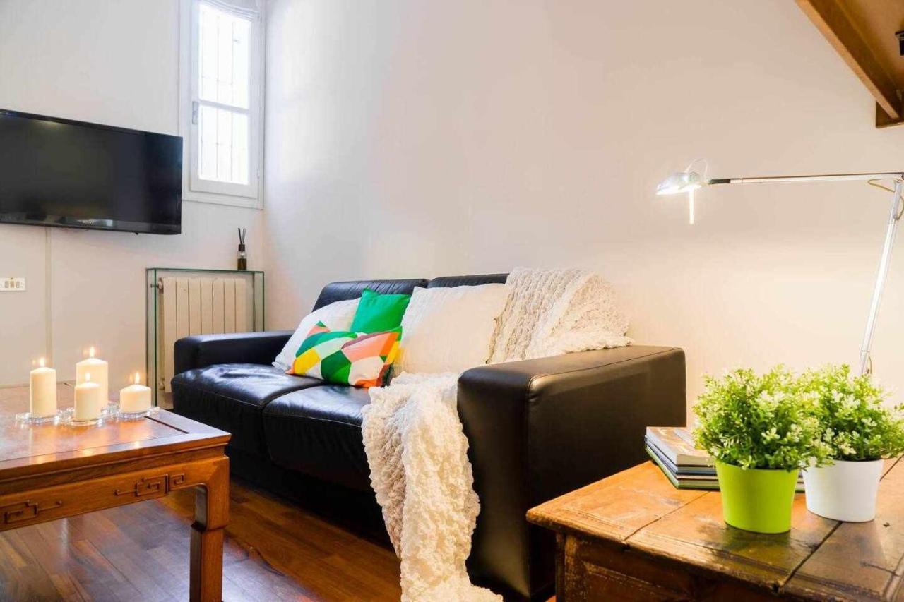 Ma08a Beautiful Flat With Terrace In Pta Nuova * Milano
