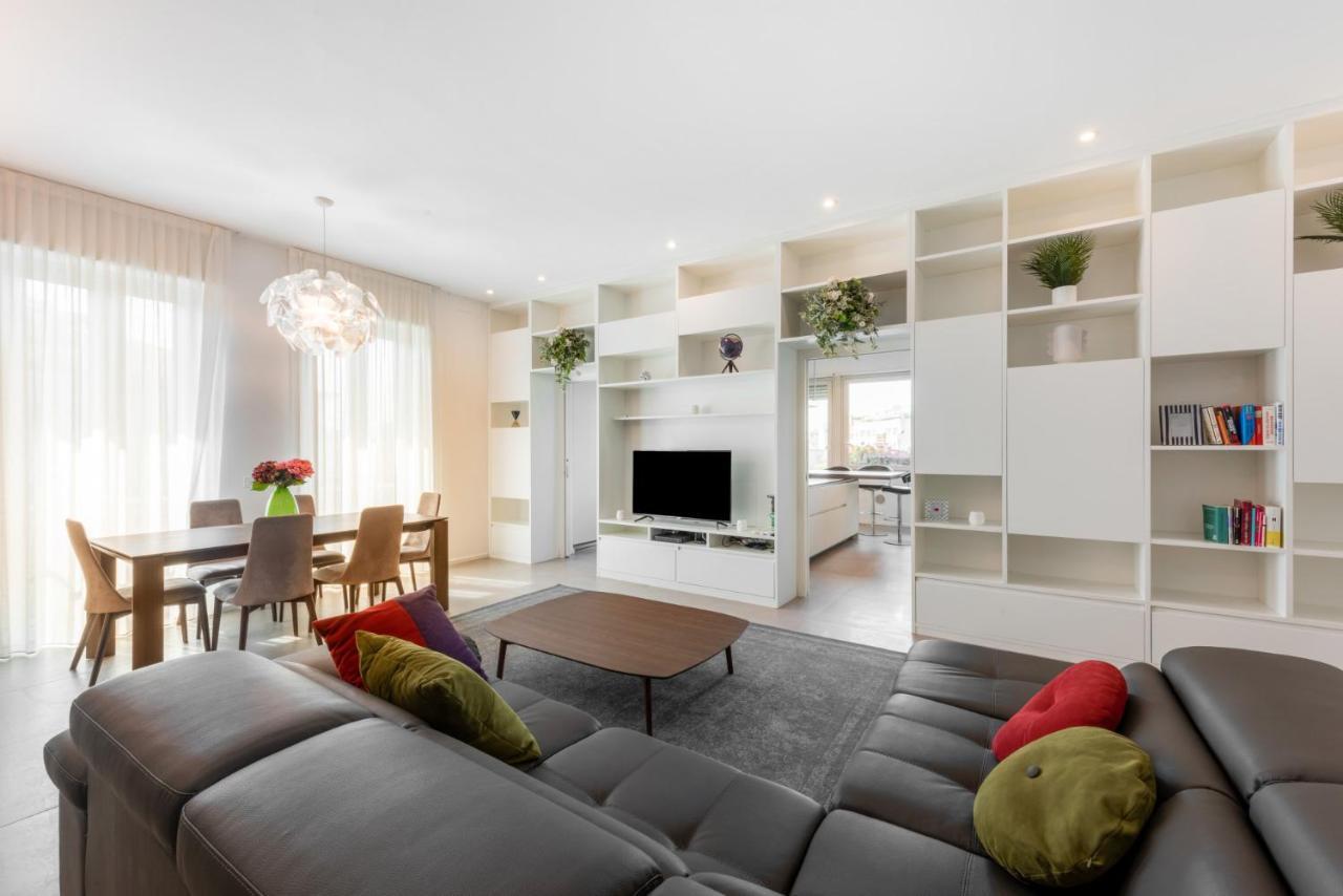 Appartamento Easylife - Wonderful Penthouse With Terrace A Few Steps From The Duomo Milano