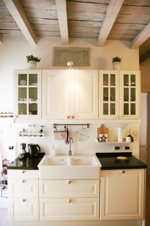 - Shabby Chic Apartment *