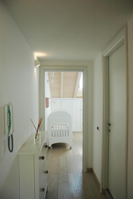 - Shabby Chic