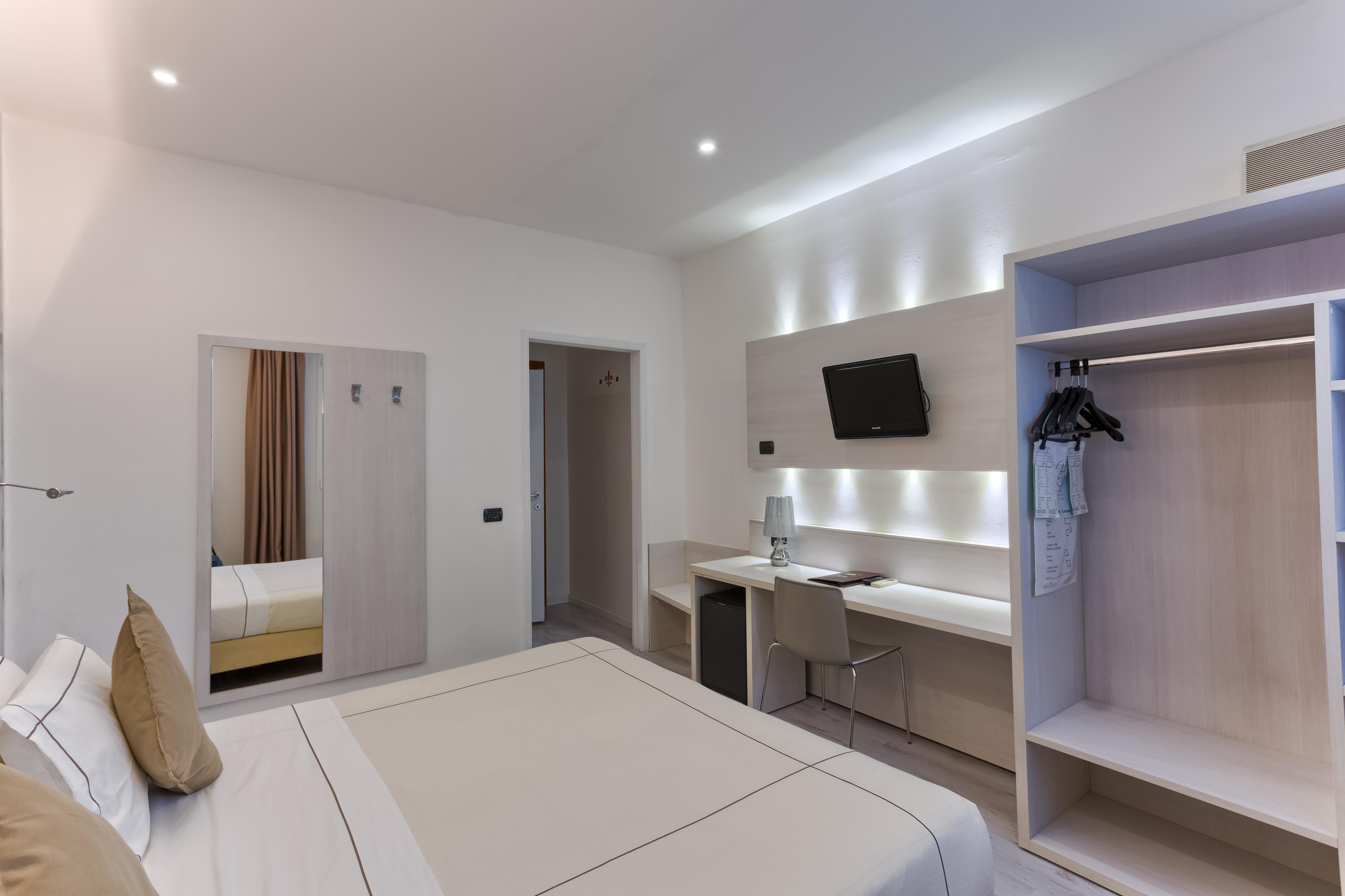 Agape Aa Hotell