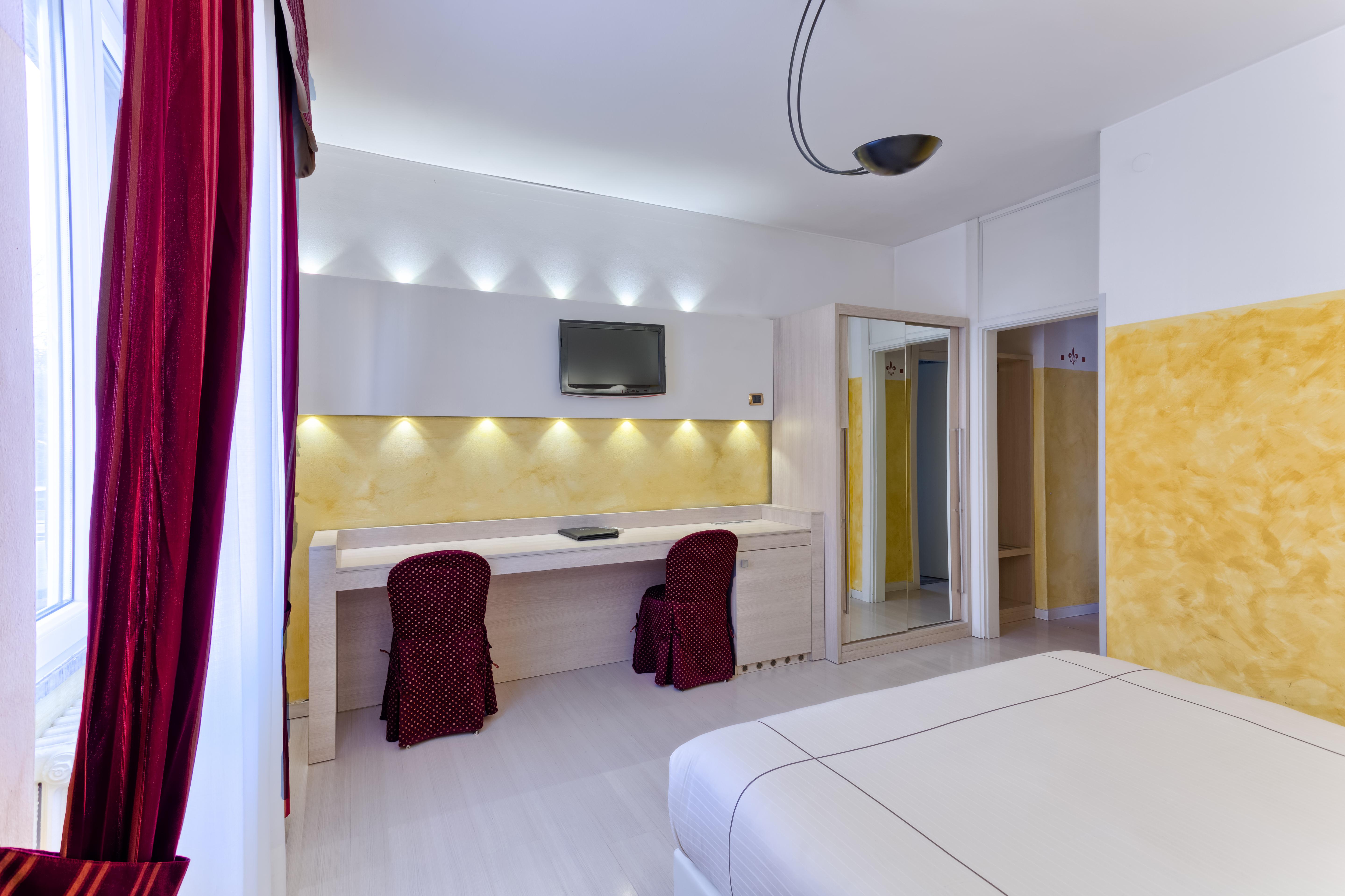 Agape Aa Hotell