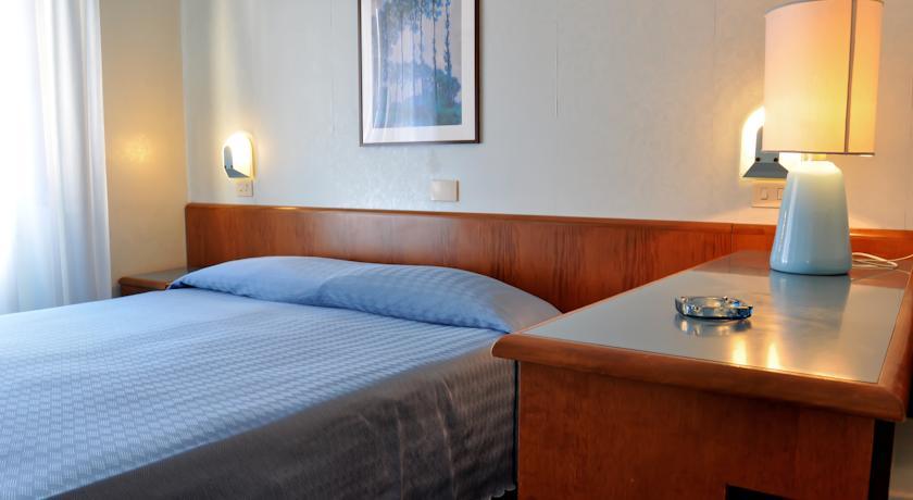 Hotel Garda Milan