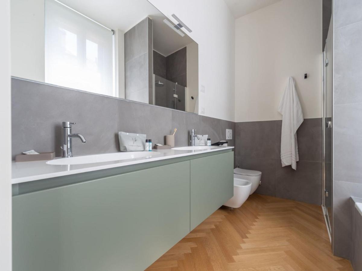 The Best Rent - Spacious Three-bedroom With Terrace Milano