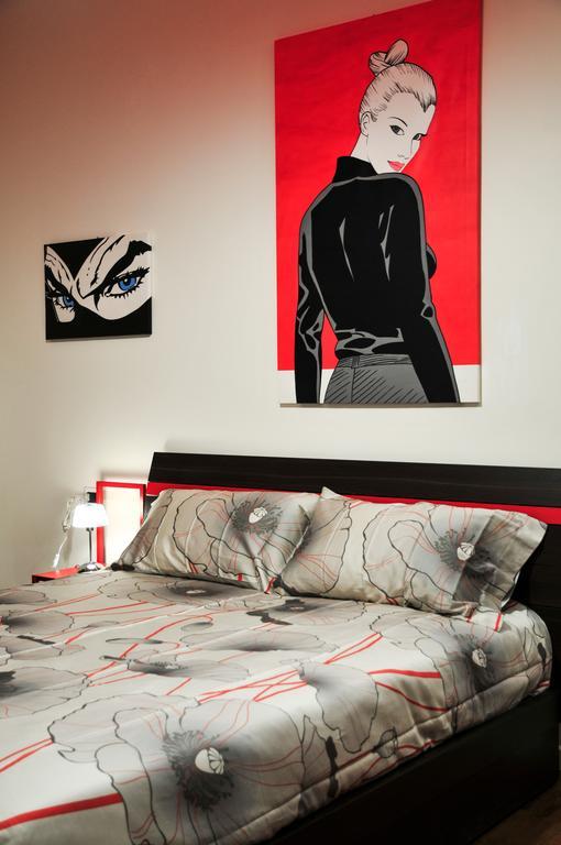 Eva & Diabolik's Secret * Milaan