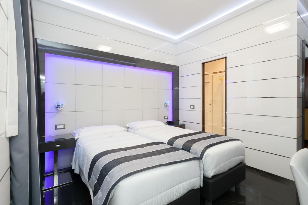 Hotel Fiorella 3*