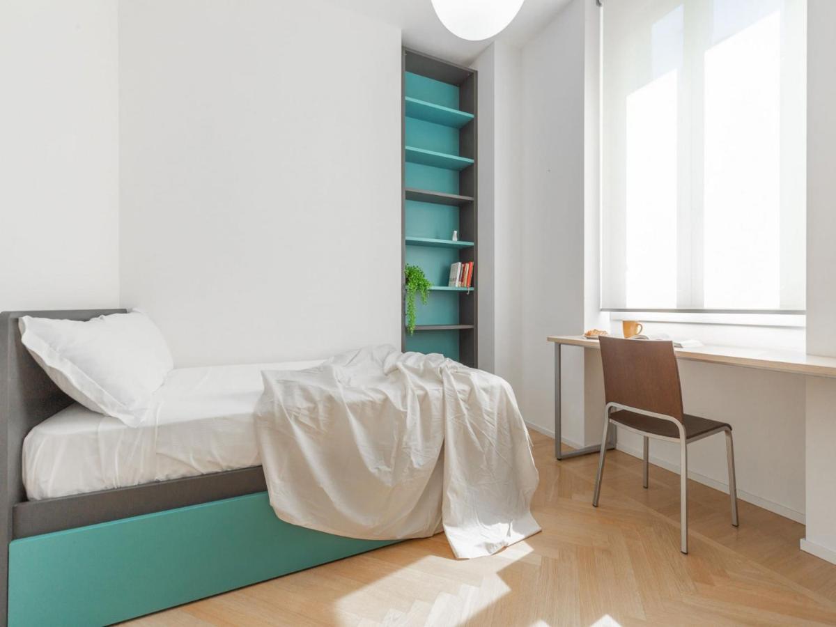 Appartamento The Best Rent - Spacious Three-bedroom With Terrace Milano